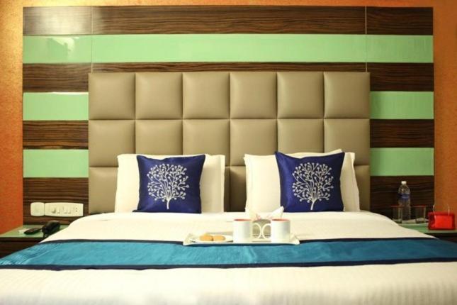 Hotel Seven Hills Inn Tirupati Bagian luar foto